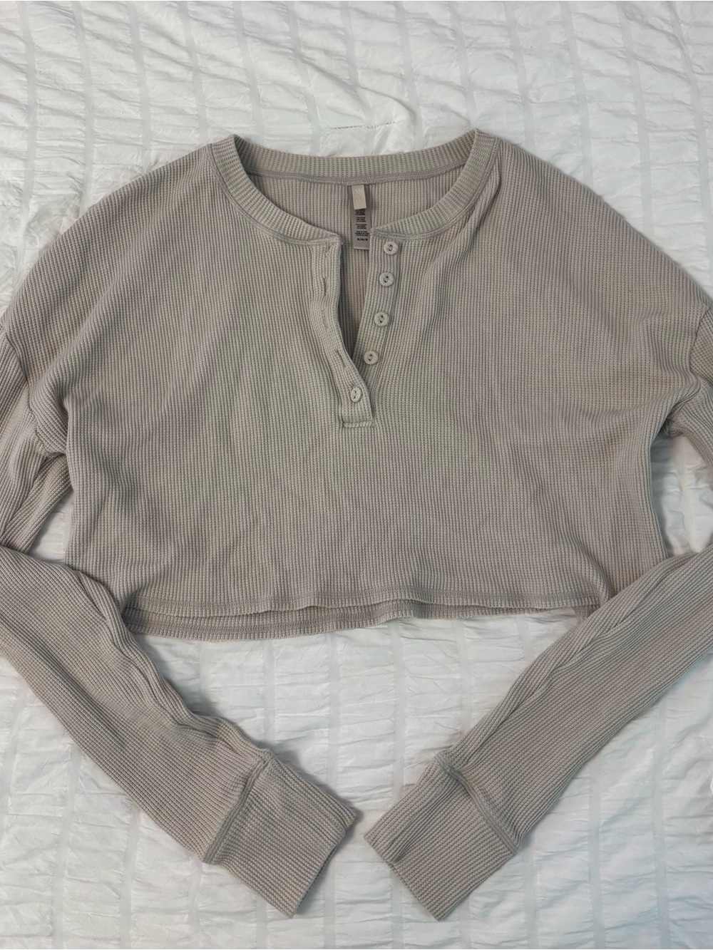 SKIMS Taupe Cropped Waffle Henley Top